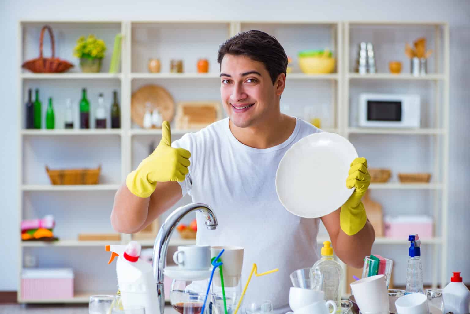 Using Laundry Detergent To Wash Dishes