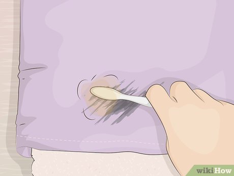 How To Easily Remove Dry Erase Marker Stains From Clothes 1