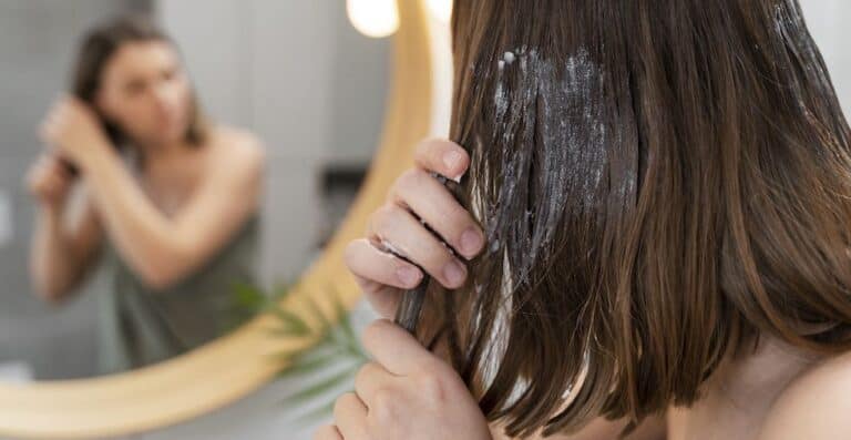 How to Easily Remove Vaseline from Clothes: Expert Tips 1