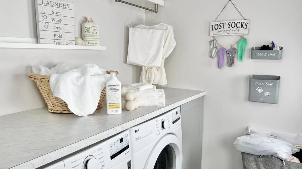 Say Goodbye To Highlighter Stains: Ultimate Clothes Cleaning Hack 2